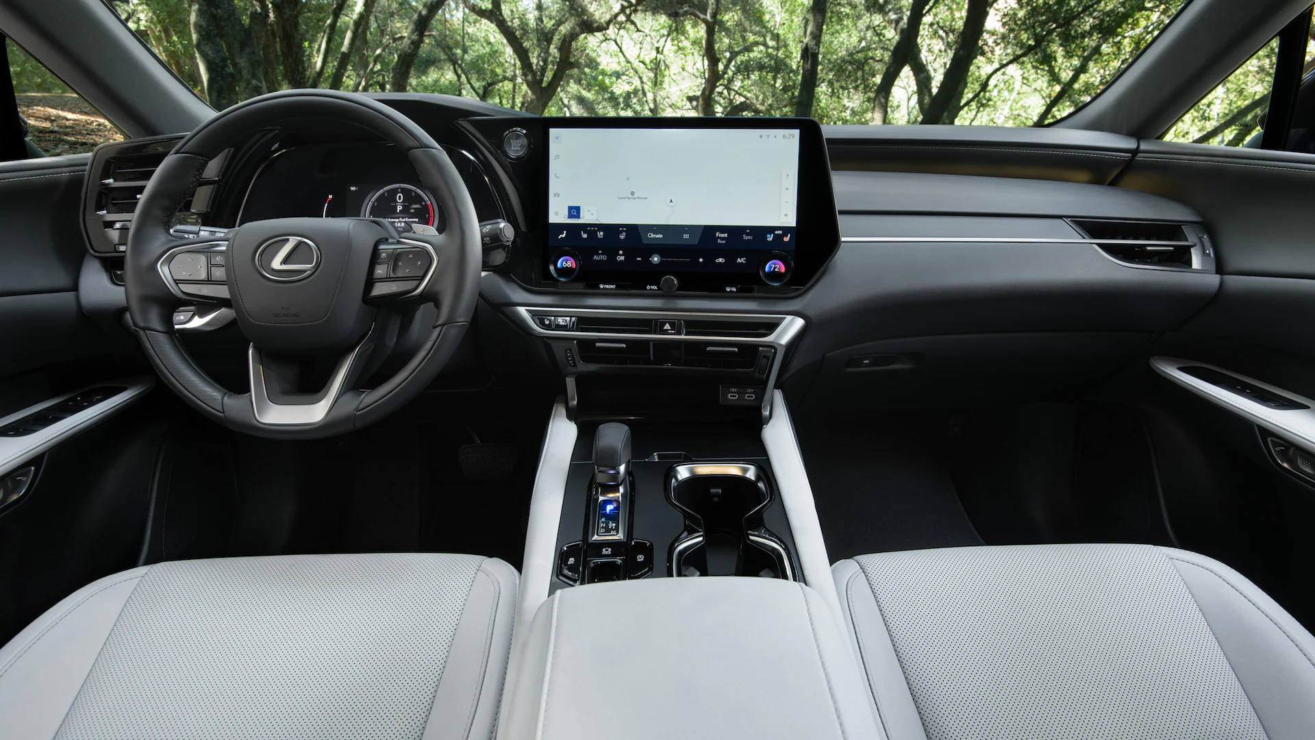 Lexus RX350 interior - Cockpit