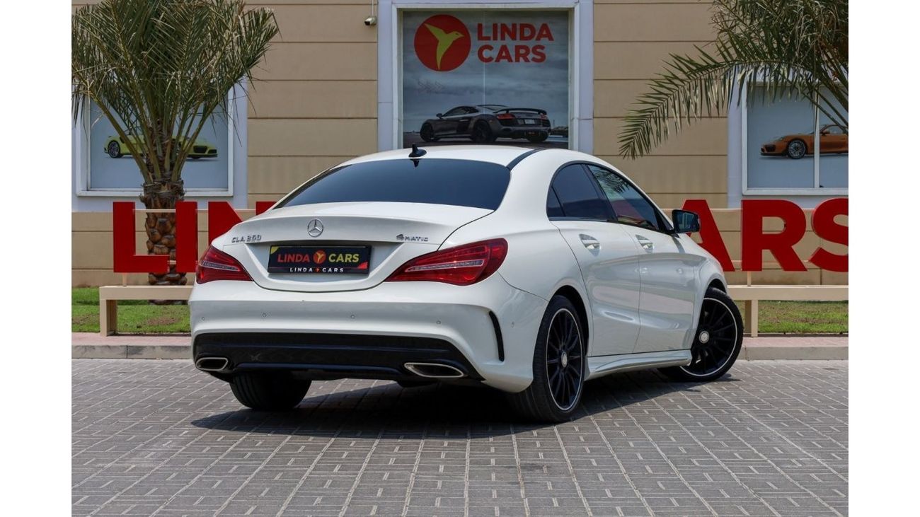 Mercedes-Benz CLA 250 Mercedes-Benz CLA250 Sport 2017 GCC under Warranty with Flexible Down-Payment/ Flood Free.