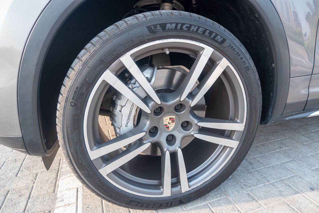 بورش كايان S 4.8L