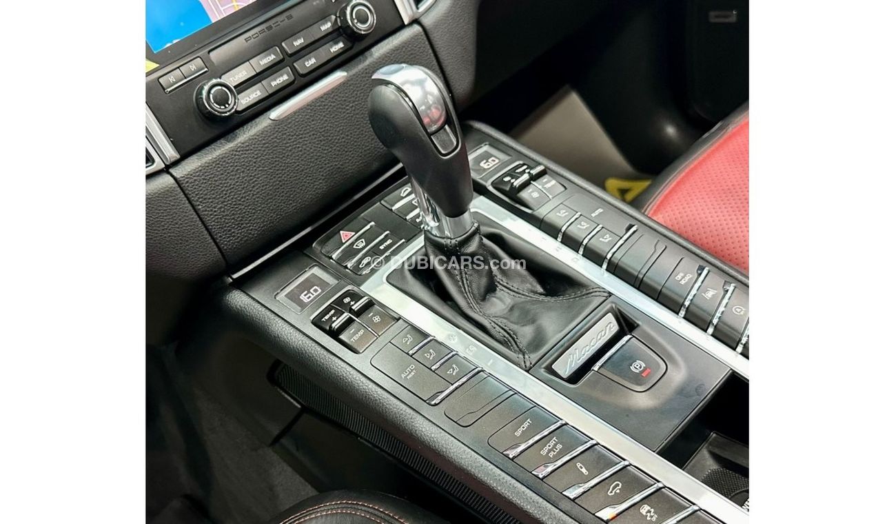 Porsche Macan 2017 Porsche Macan S, Warranty, Full Service History, Full Options, Low Kms, GCC