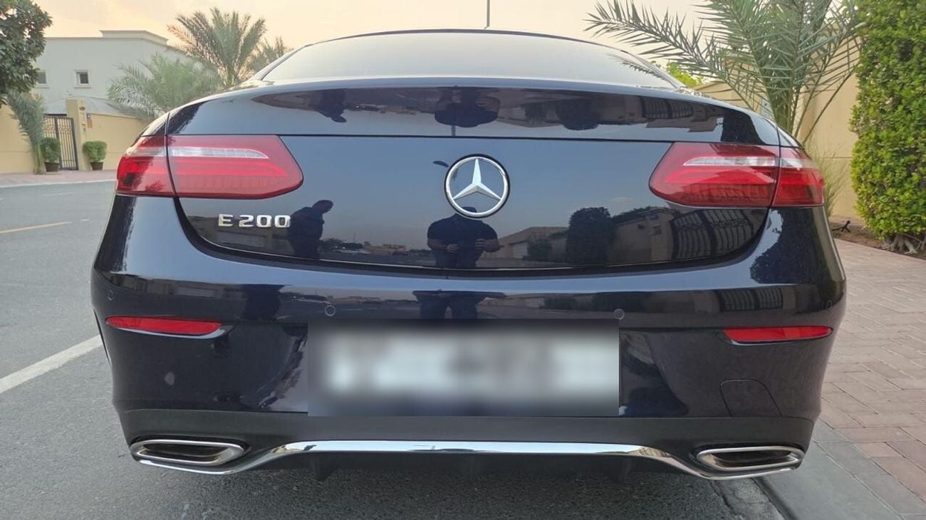 Mercedes Benz E200 AMG