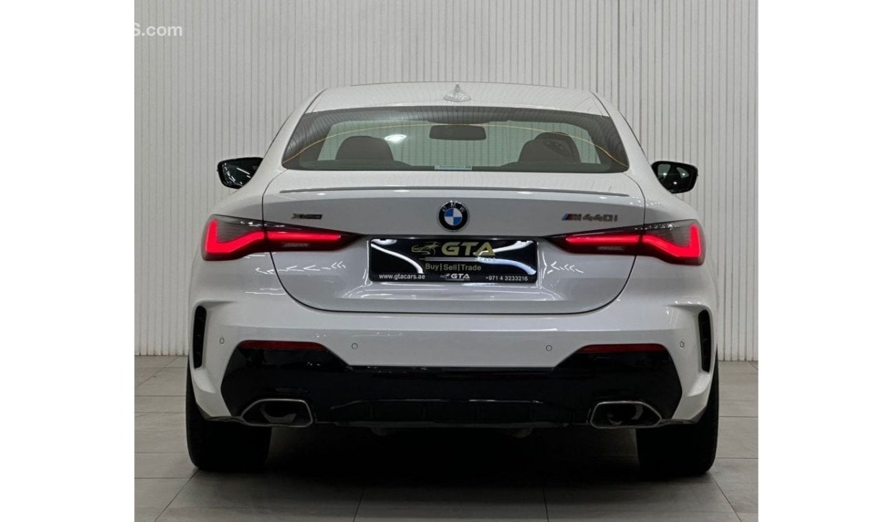 بي أم دبليو M440 2022 BMW M440i xDrive Coupe, May 2027 BMW Warranty + Service Pack, Full Options, Low Kms, GCC