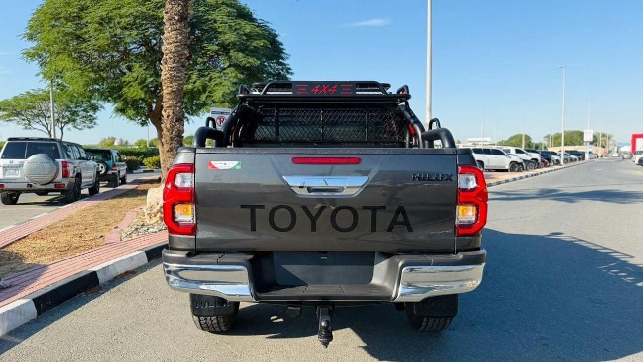 Toyota Hilux FRONT BUMPER | 4X4 SPORTS BAR | LEATHER SEATS | AUTO | 2.8L DIESEL | POWER SEATS
