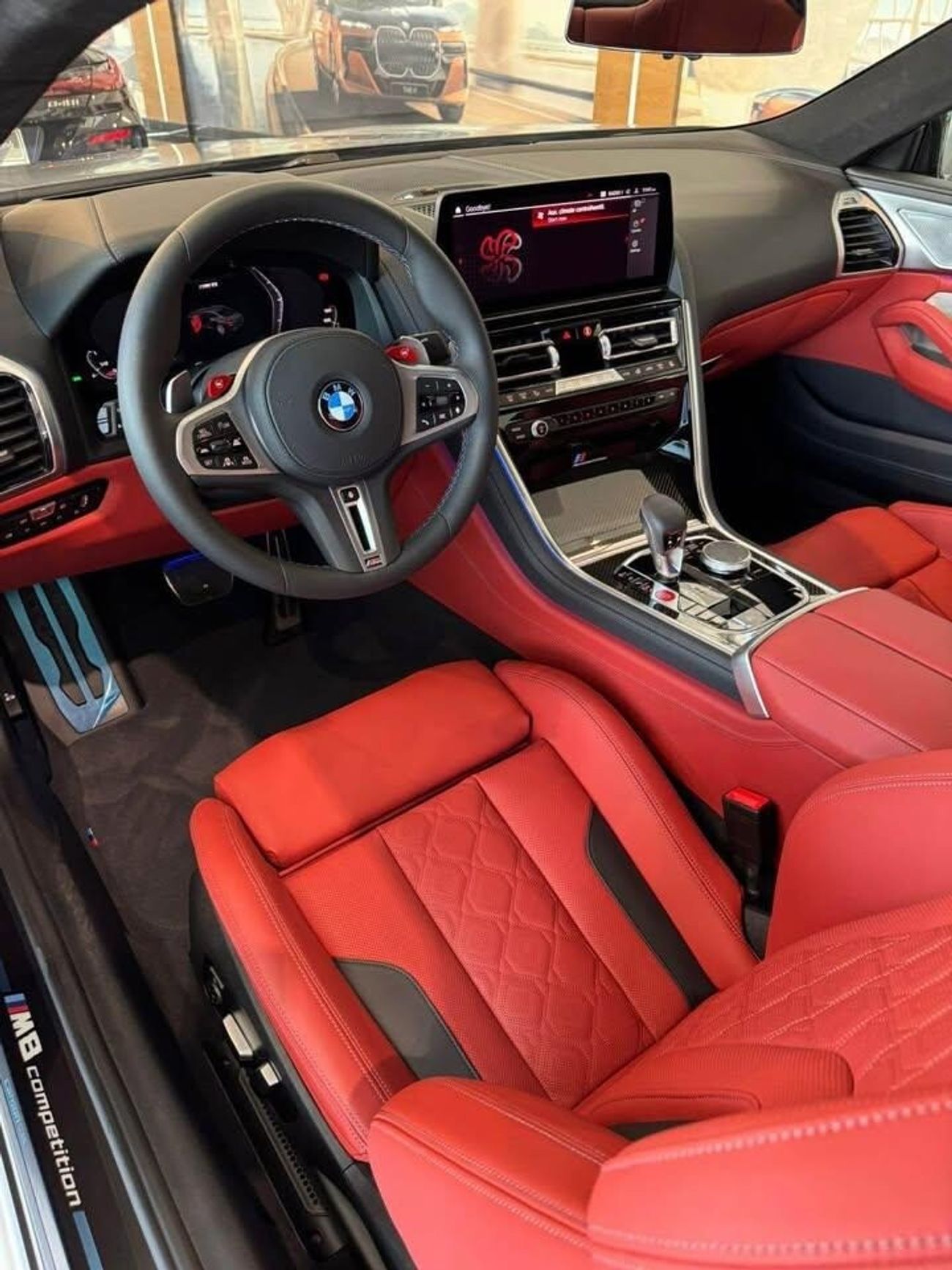 BMW M8 Competition 4.4L (617 HP)