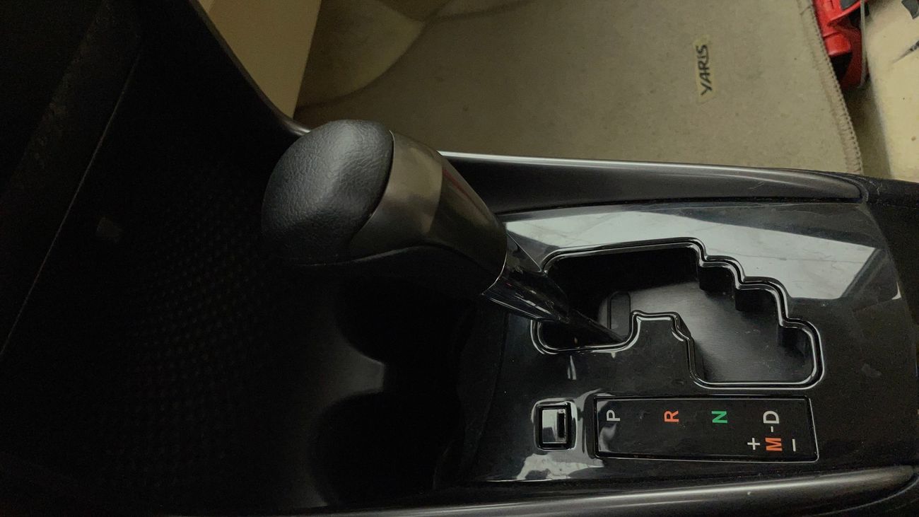 تويوتا يارس SE 1.5 | بدون دفعة مقدمة | اختبار القيادة في المنزل