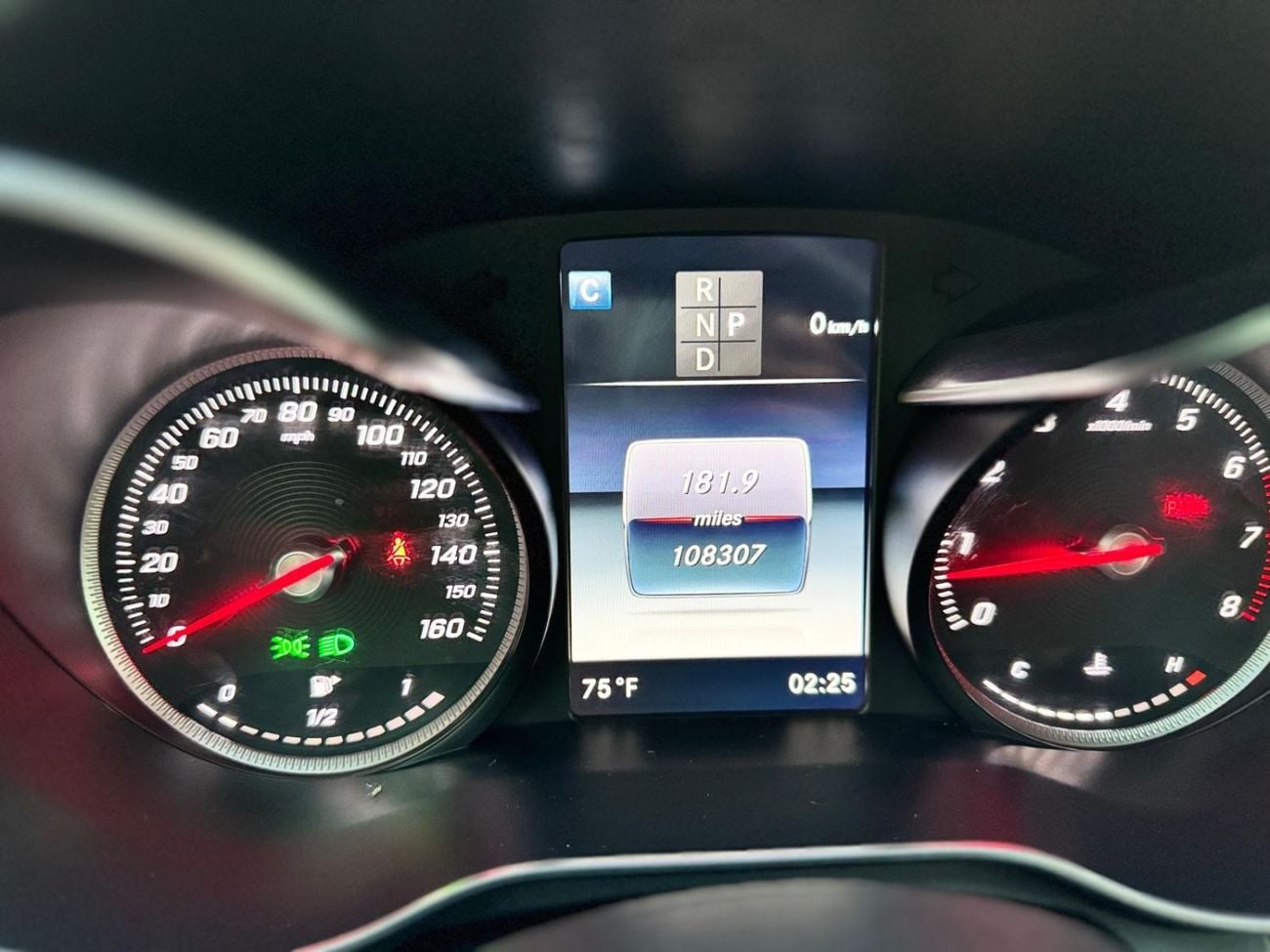 مرسيدس بنز C 300 STD