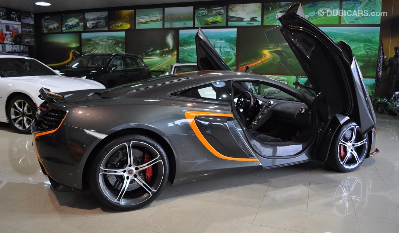 McLaren 650S