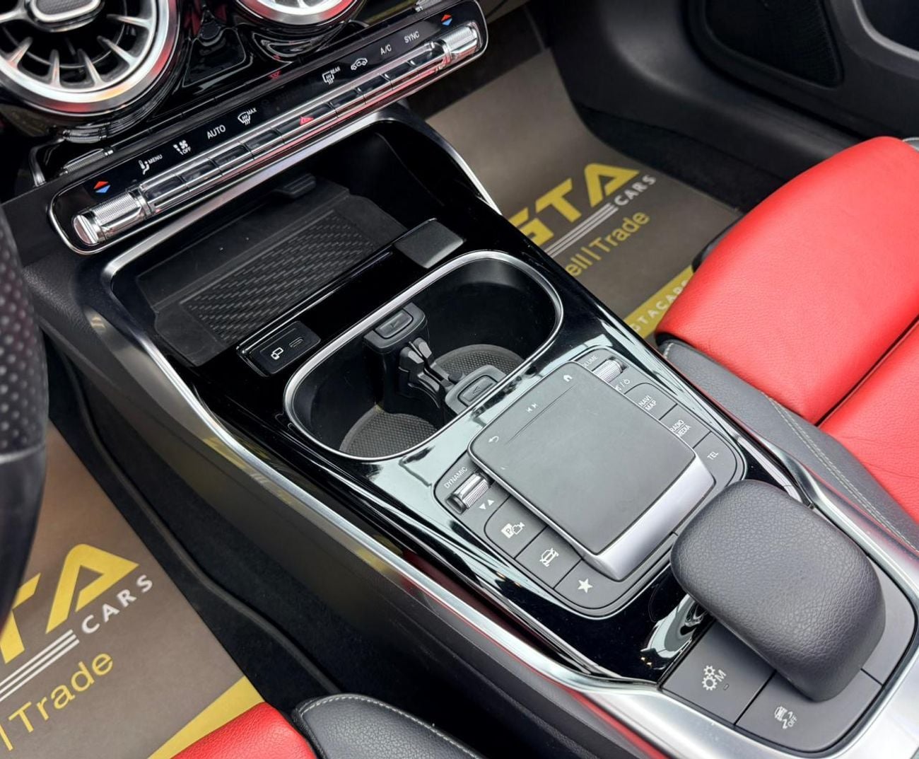 مرسيدس بنز A 35 AMG 4MATIC 2021 Mercedes Benz A35 AMG 4MATIC, Warranty, Full Service History, Excellent Condition, GCC