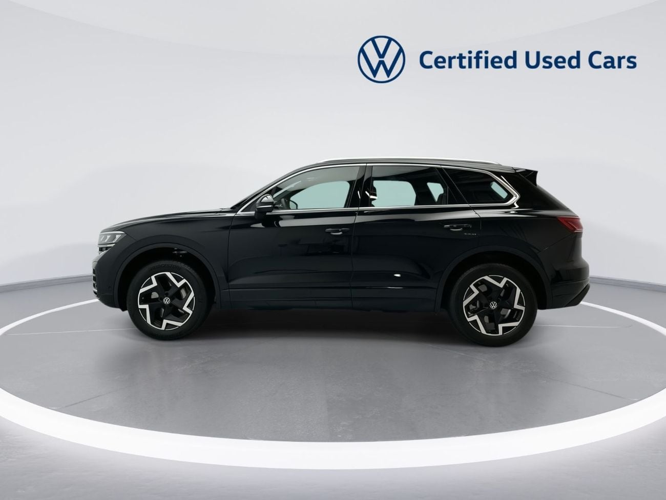 Volkswagen Touareg Touareg Elegance++ 3L | Ex-Demo Car | 4MOTION | Panoramic Sunroof | Varenna Leather | Head-Up Displa