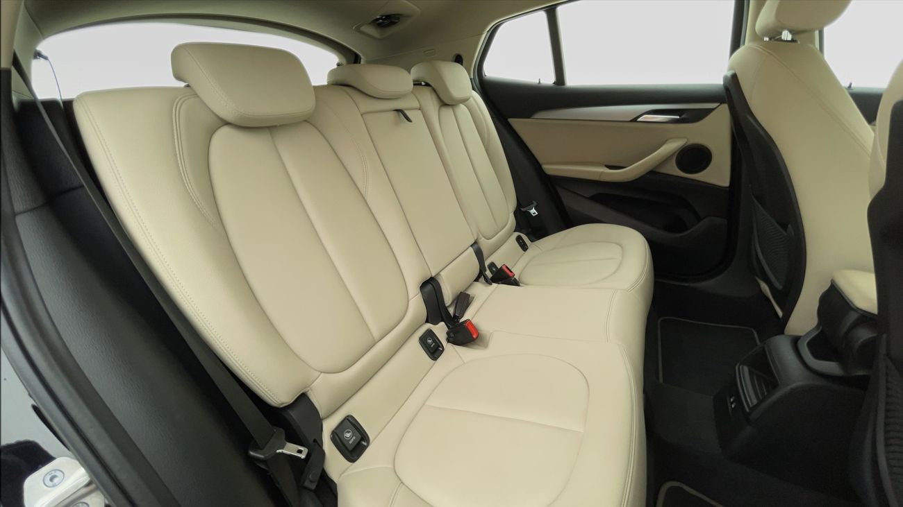 بي أم دبليو X2 SDRIVE 20I 2 | بدون دفعة مقدمة | اختبار القيادة في المنزل