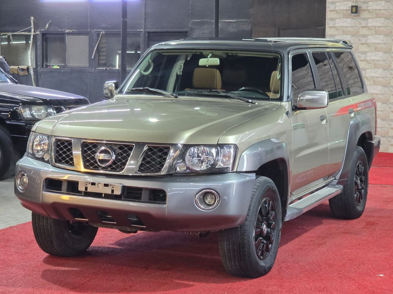 Nissan Patrol Super Safari 
