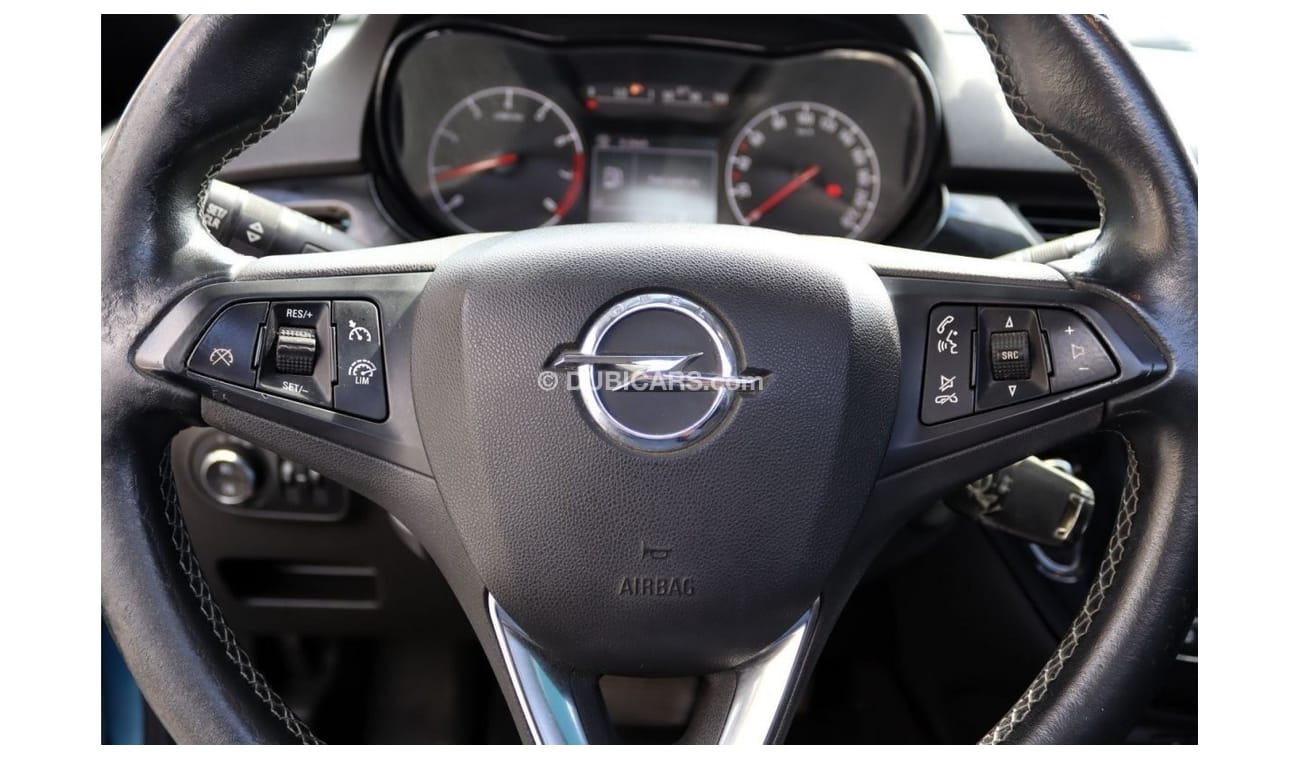 Opel Corsa Std FULL OPTION - ACCIDENTS FREE - GCC - PERFECT CONDITION INSIDE OUT