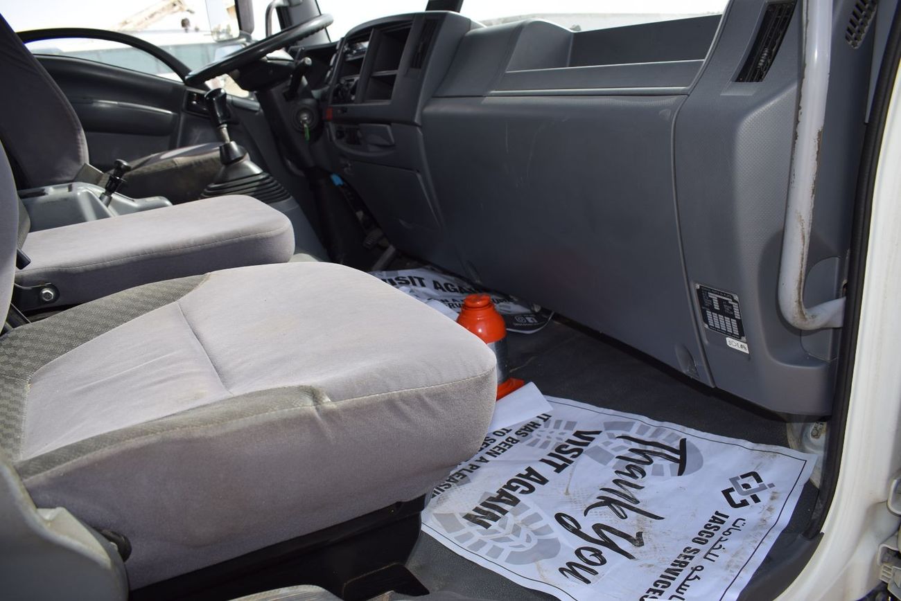 Isuzu FVR Isuzu FVR water tanker, model:2017. Excellent condition