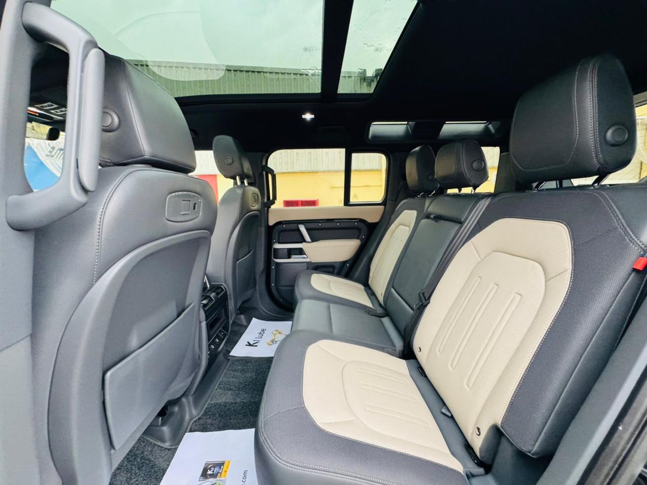 لاند روفر ديفندر P400 110 X-Dynamic HSE 3.0L (5 Seater)