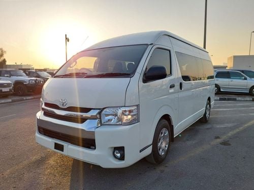 Toyota Hiace TOYOTA HIACE COMMUTER VAN RHD 2018 MODEL 3.0 L DIESEL AUTOMATIC(PM36171)