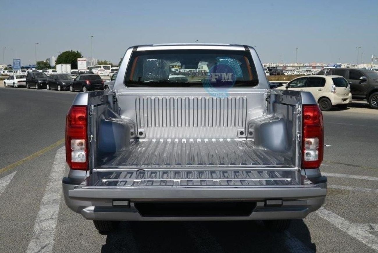 Mitsubishi L200 Double Cab GL 2.4L Petrol 4WD Manual