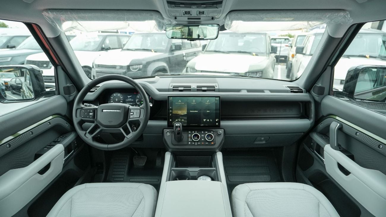 Land Rover Defender P400 X-Dynamic HSE Black 2026MY Export Only