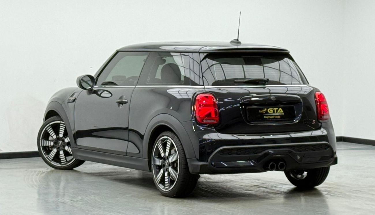 Mini Cooper S 2.0L (4 Seater) 2023 Mini Cooper S, 2028 MINI Warranty + Service Pack, Full MINI Service History,