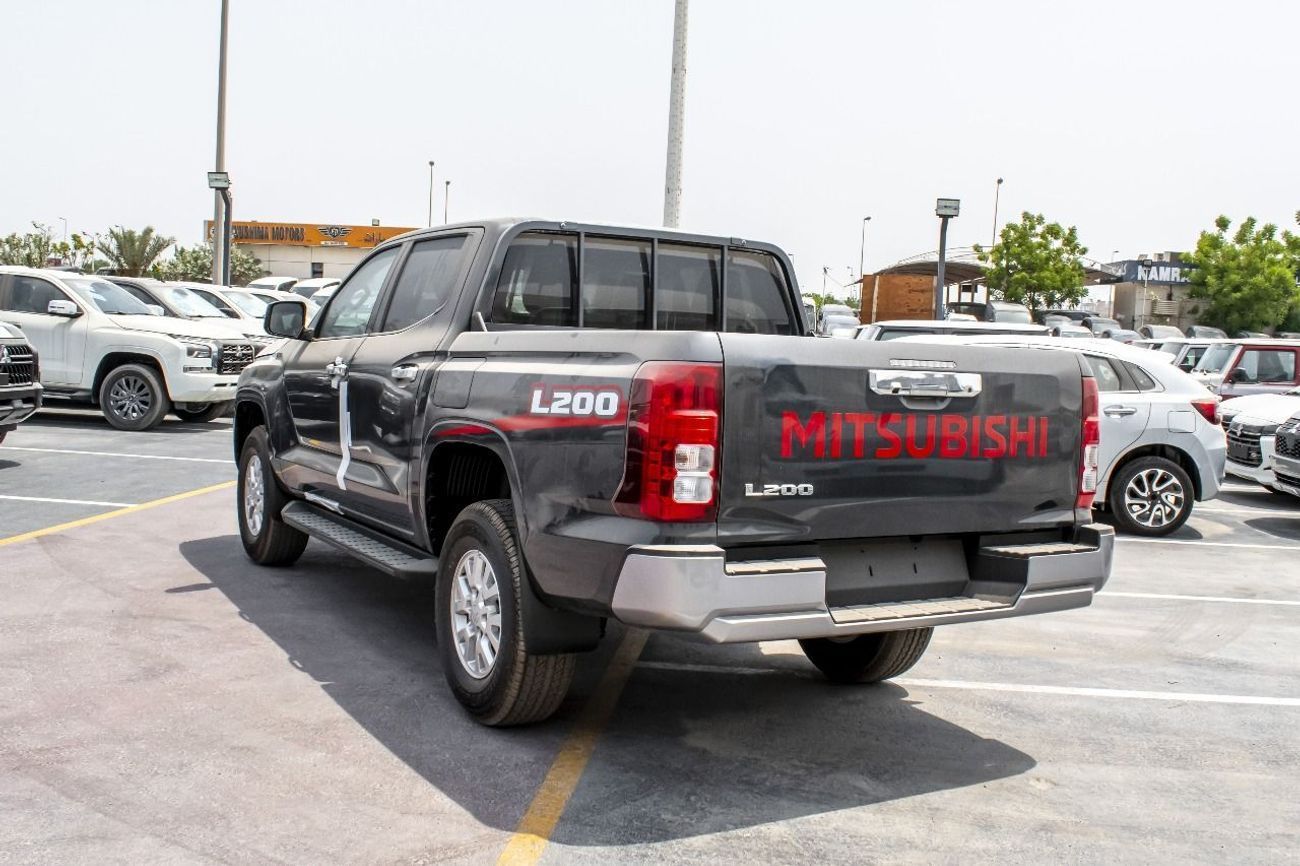 Mitsubishi L200 MITSUBISHI L200 PETROL GLX 2.4L 2025