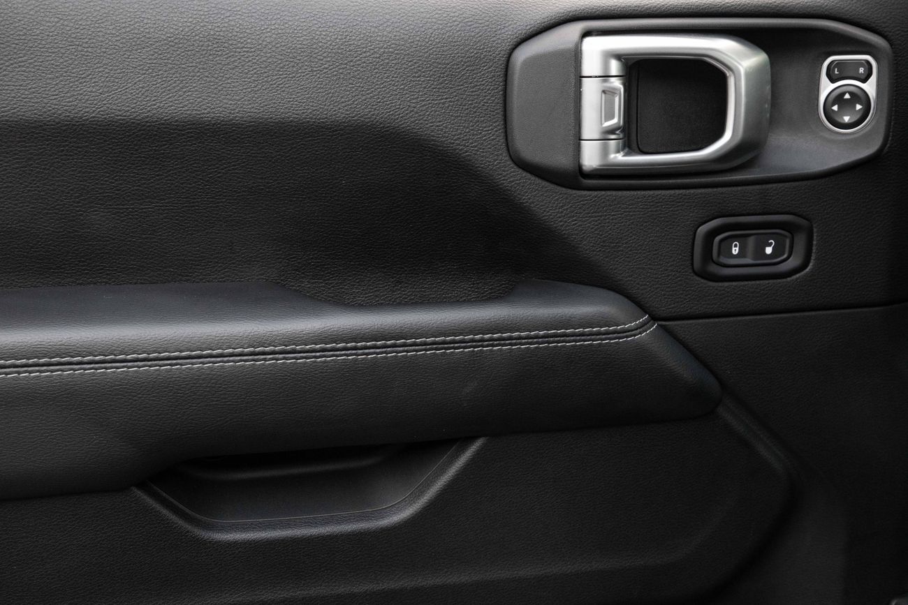 Jeep Wrangler Wrangler Sahara | 2,350 P.M | 0% Downpayment | Service History! | Ramadan Offer!