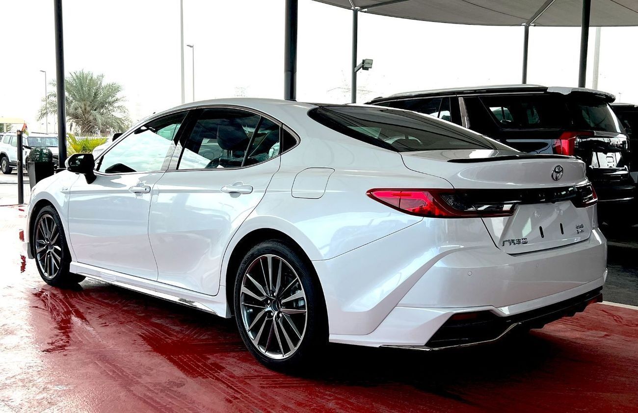Toyota Camry Sport 2025 Hybrid 2.0L - Price for export