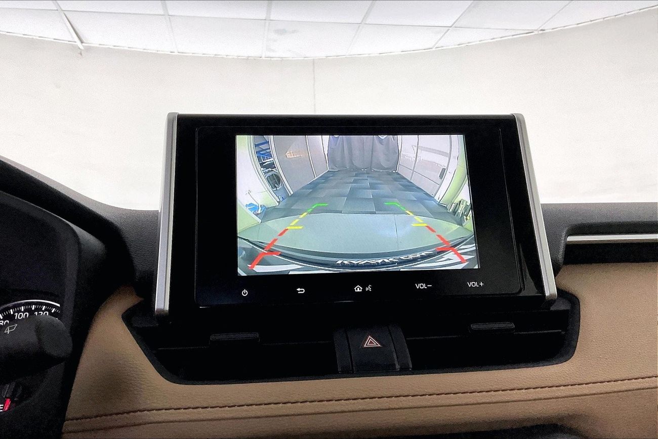 تويوتا راف ٤ EX | عرض العيد الحصري | خالية من أضرار الفيضانات