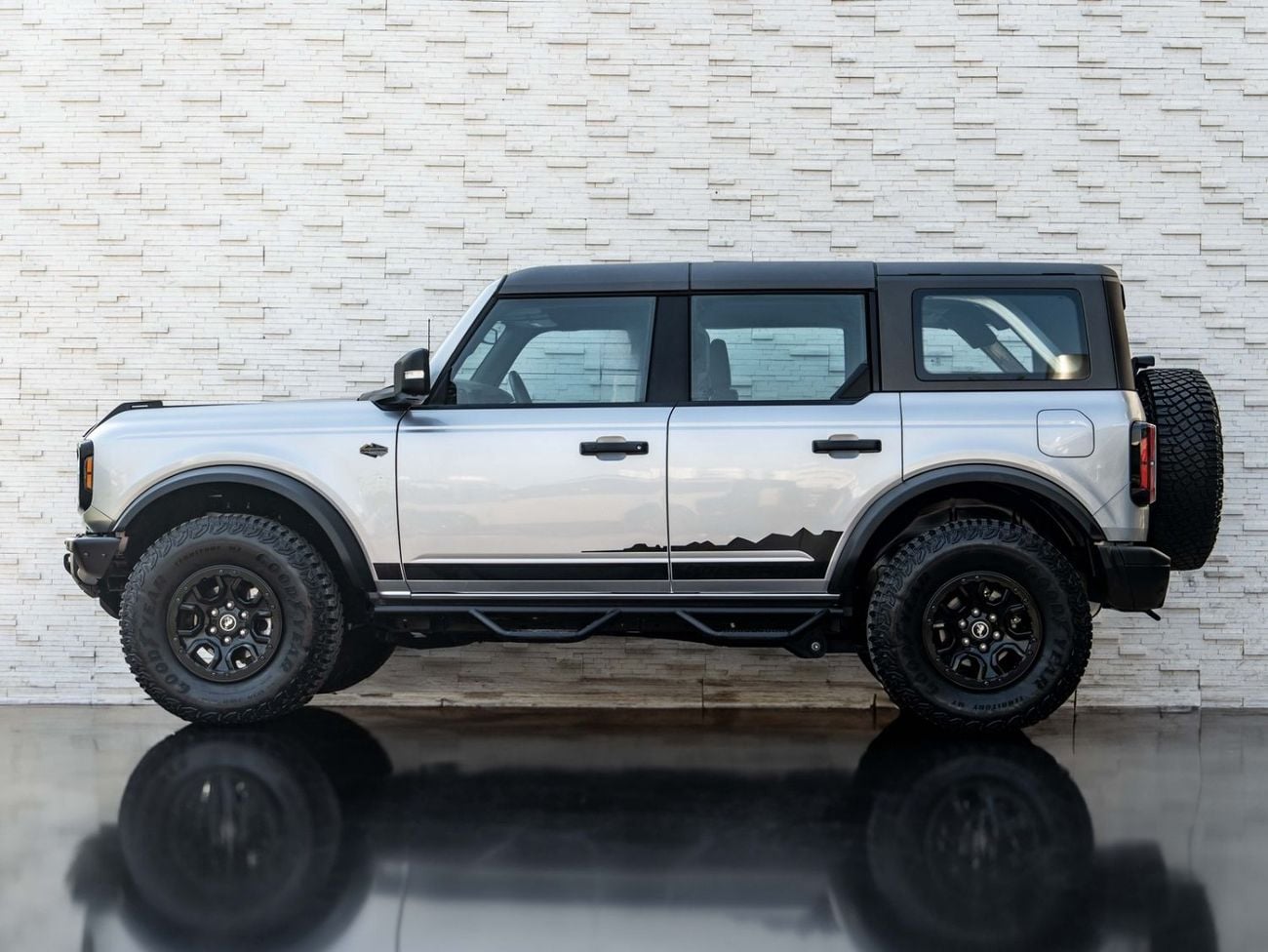 Ford Bronco OUTER BANKS Ford Bronco 2023