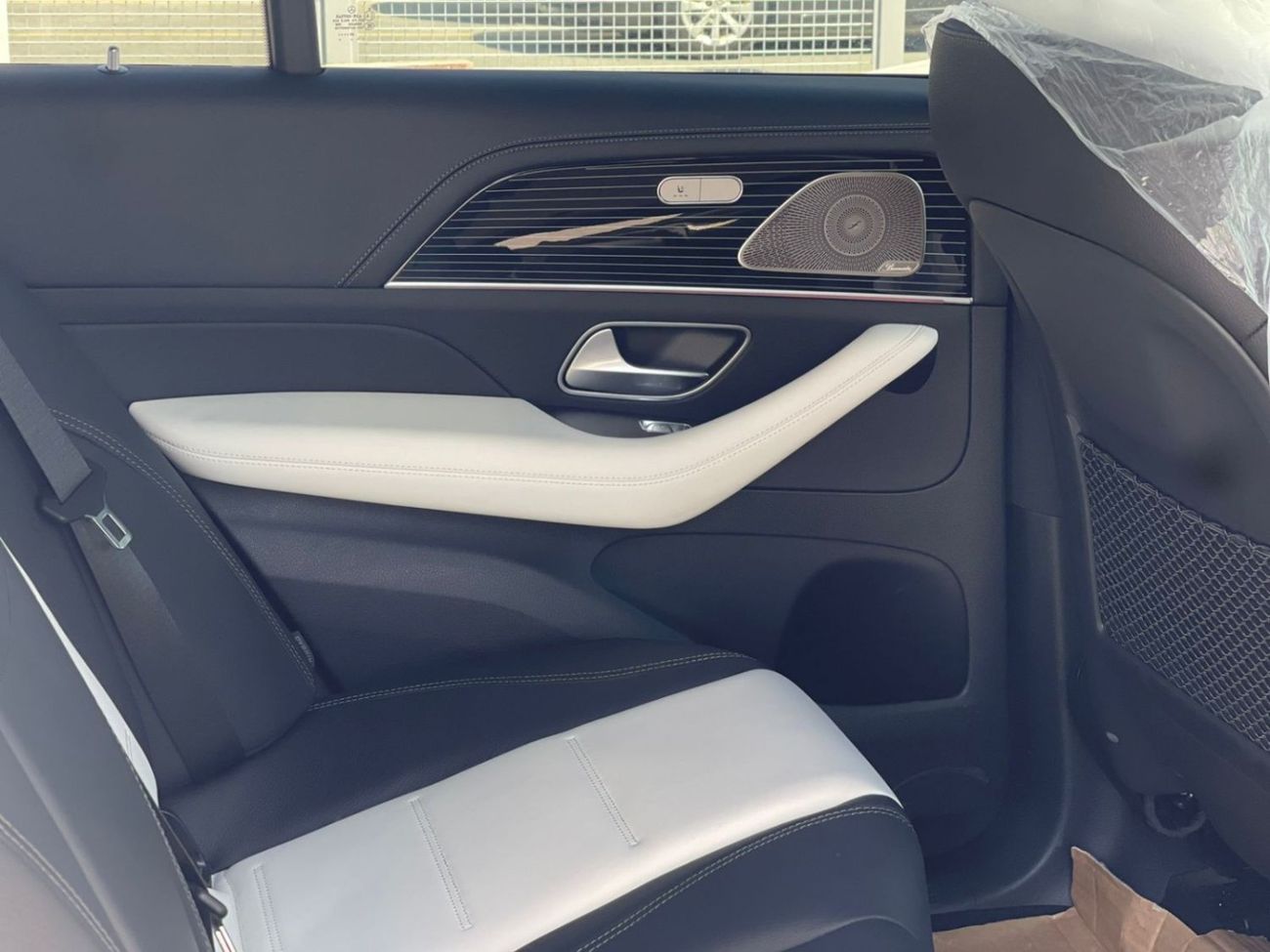 مرسيدس بنز GLE 450 2024-Mercedes Benz GLE 450 D