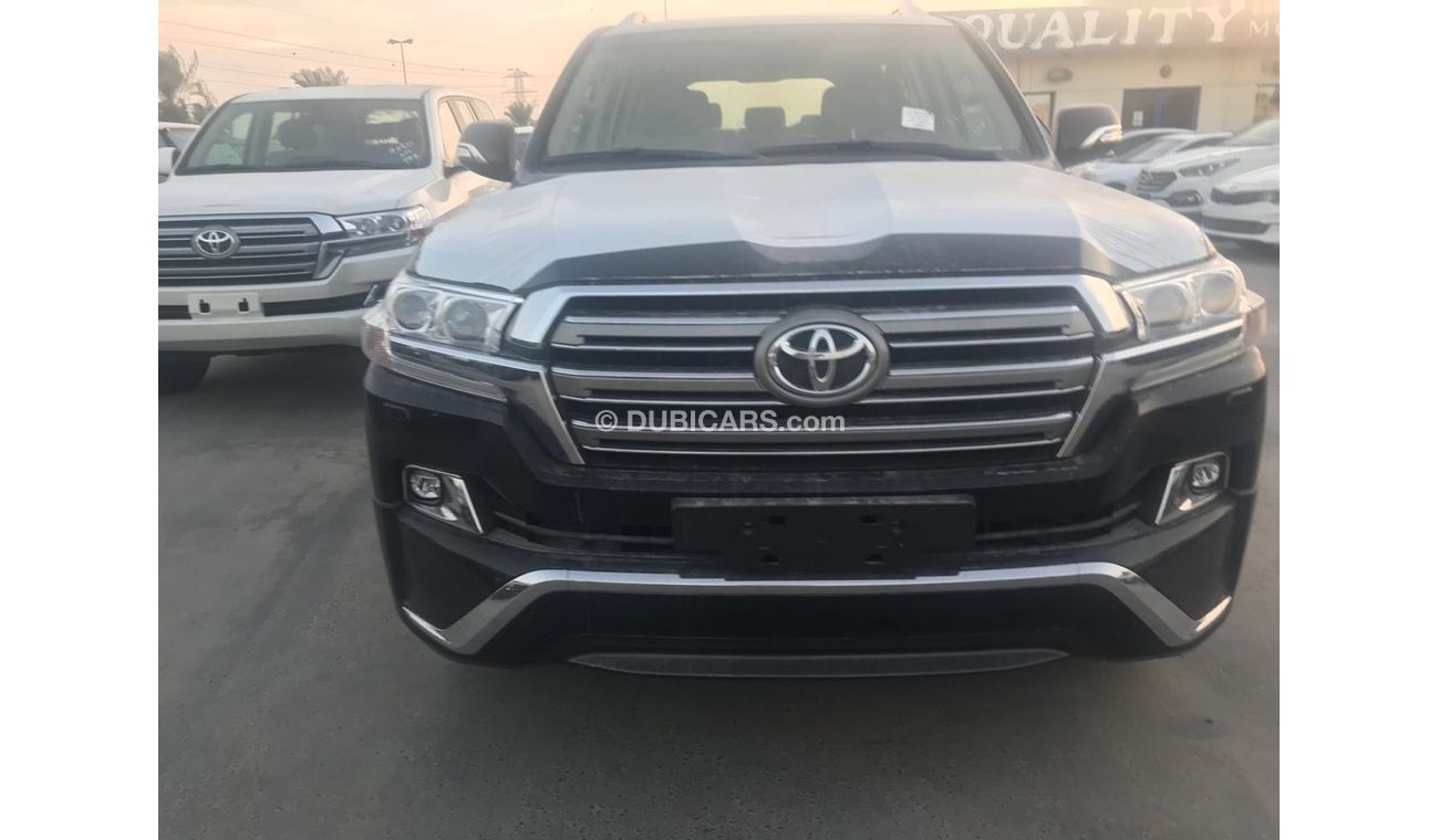 Toyota Land Cruiser V8 DIESEL