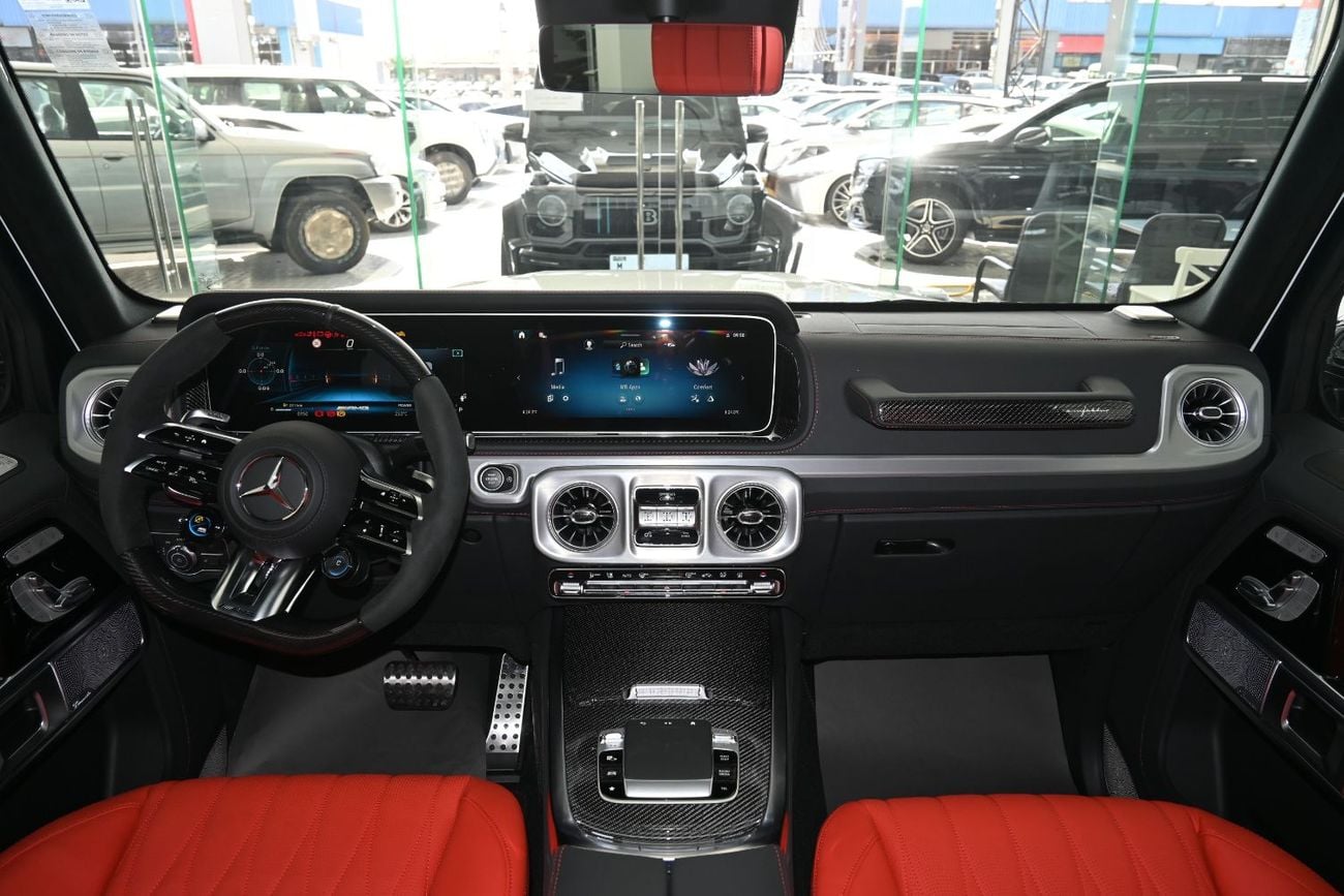 Mercedes-Benz G 63 AMG 4MATIC SUV Mercedes AMG G63 4.0-litre V8 Bi-Turbo, Model 2026 Color White