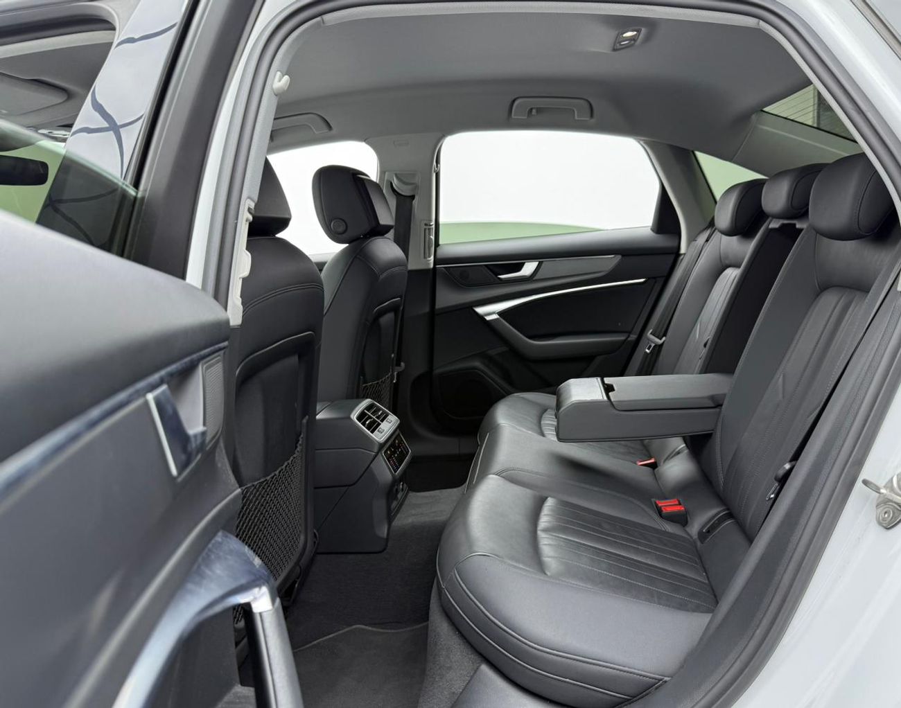 Audi A6 45 TFSI 2.0L 2021 Audi A6 45 TFSI quattro ,Warranty ,Al Nabooda Full Service History ,GCC