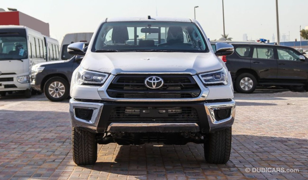 تويوتا هيلوكس Toyota Hilux Diesel 2.4L