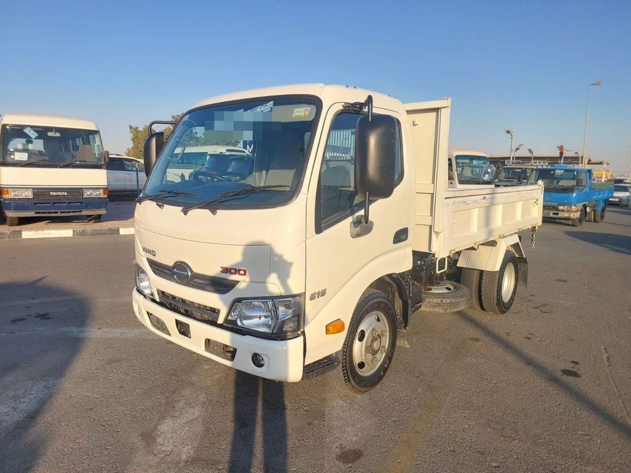 Hino 300 HINO 300 SERIES DUMPER TRUCK RHD 2019 MODEL 4.0 L DIESEL AUTOMATIC(PM04802)