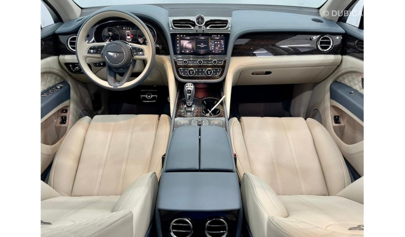 بنتلي بينتايجا BRAND NEW 2022 Bentley Bentayga Mulliner V8, Agency Warranty + Service Contract, GCC