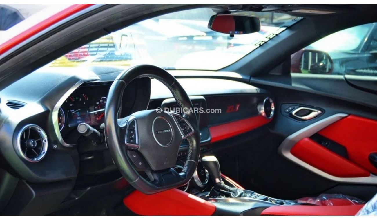 Chevrolet Camaro LT Camaro RS V6 3.6L 2018/SunRoof/Original AirBags/Excellent Condition