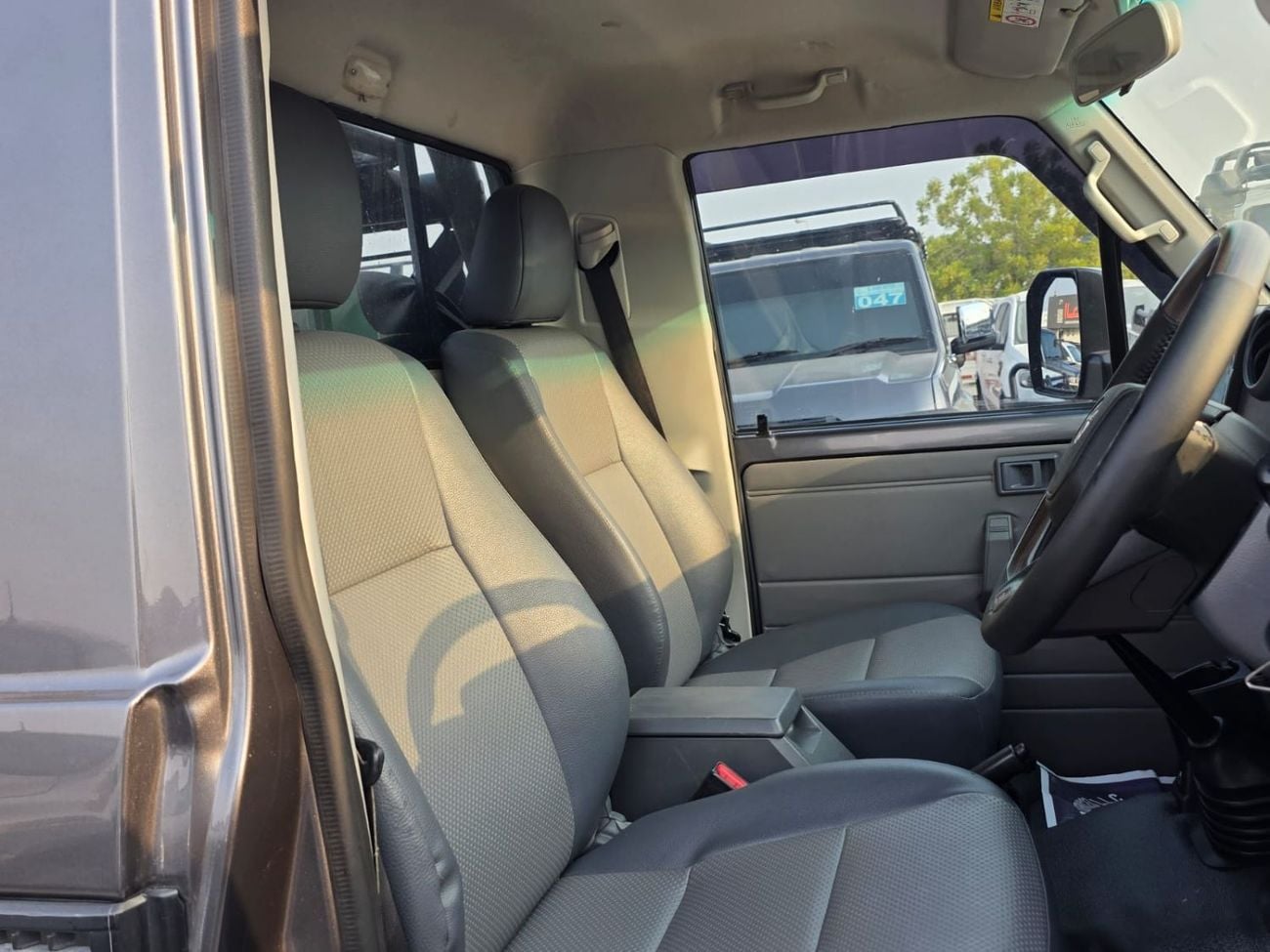 Toyota Land Cruiser Pick Up LAND CRUOESER PICKUP 2019 RIGHT HAND DRIVE FUEL DIESEL V8