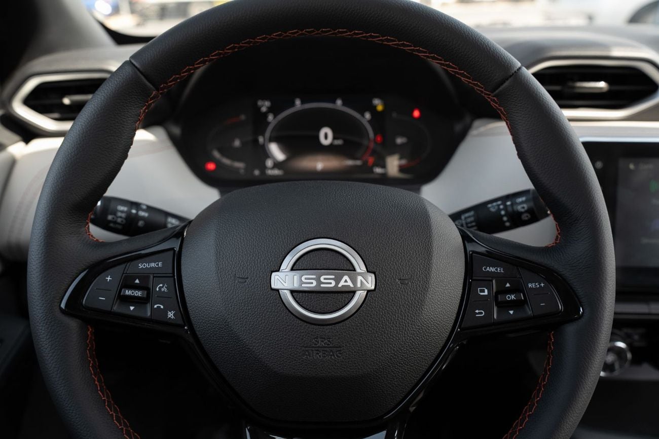 نيسان ماغنيت SL