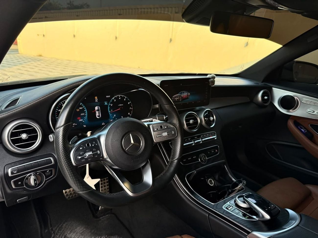 Mercedes Benz C200 STANDARD 2019 C200 COUPE 2019 GCC | SINGLE OWNER | PERFECT CONDITION