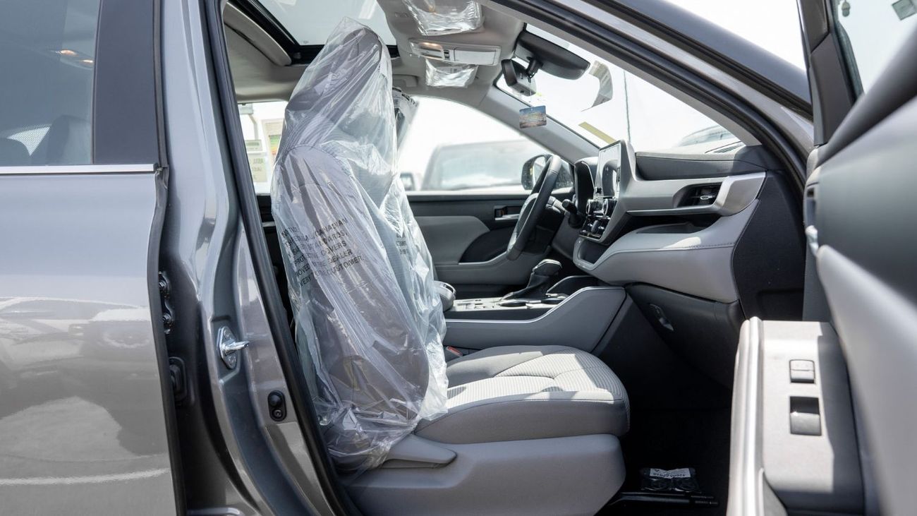 Toyota Highlander 2026 Toyota Highlander GLE 2.5L AT Hybrid (Gray)