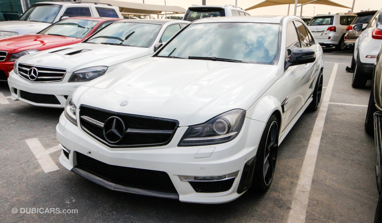 Mercedes-Benz C 63 AMG