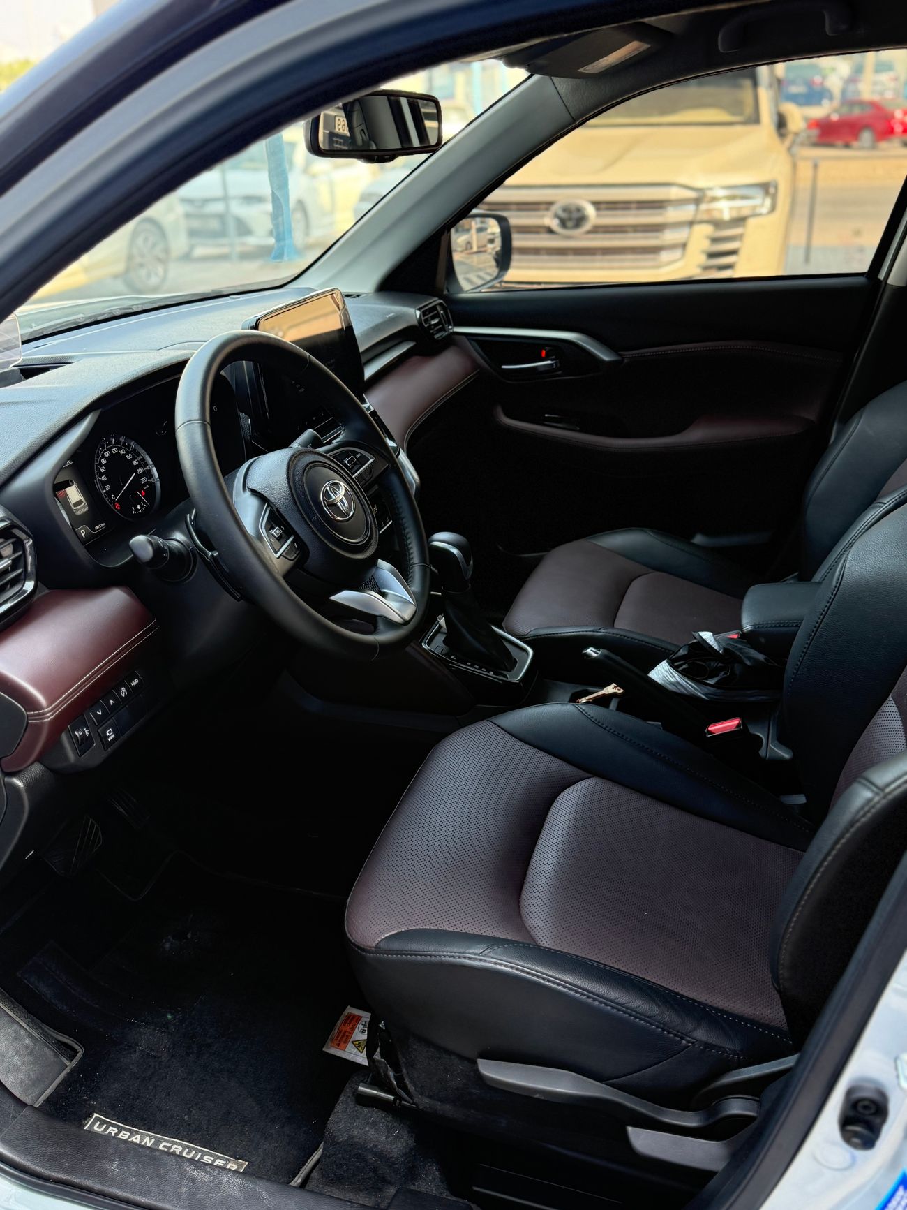 تويوتا أوربان كروزر GLX