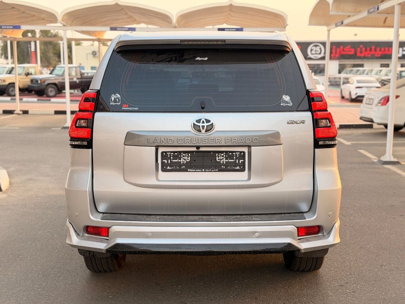 تويوتا برادو GXR 2.7L (164 HP) 4WD (7 Seater)