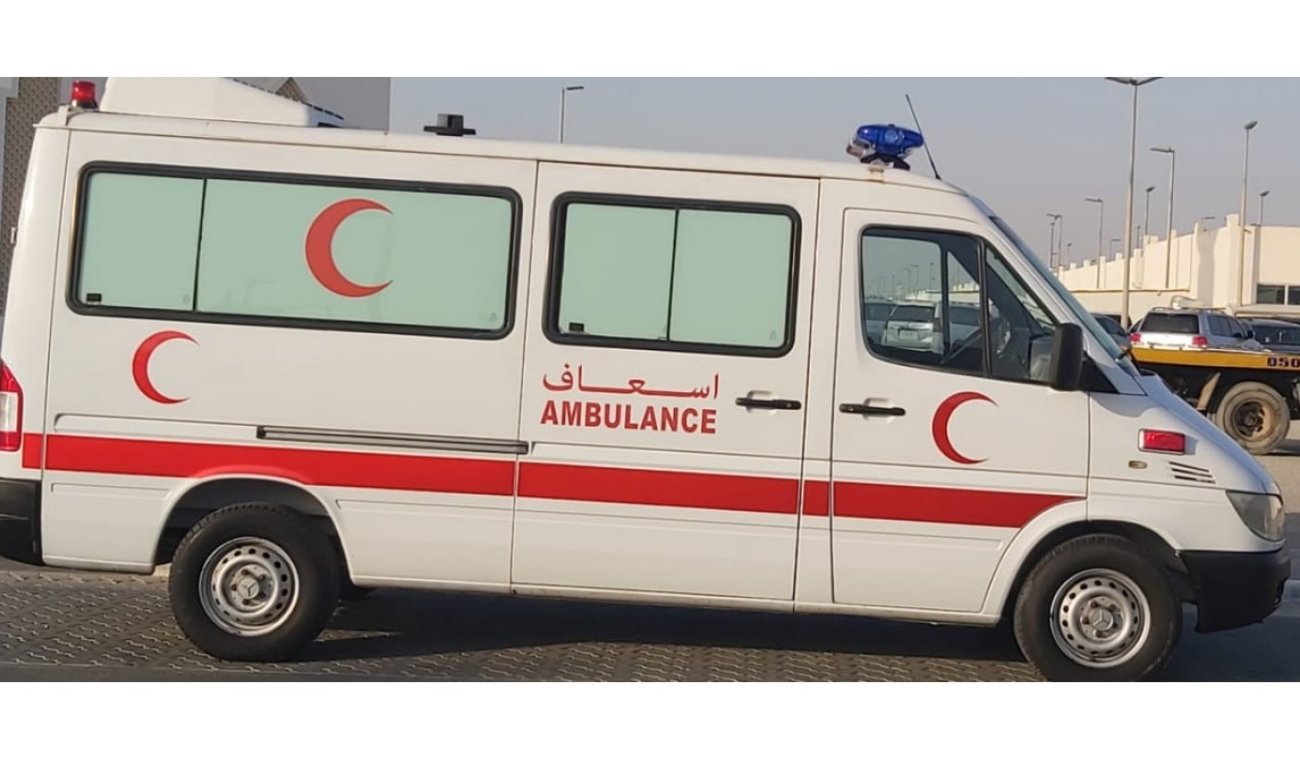 مرسيدس بنز سبرينتر Mercedes Benz Sprinter Ambulance,model:2007.Excellent condition