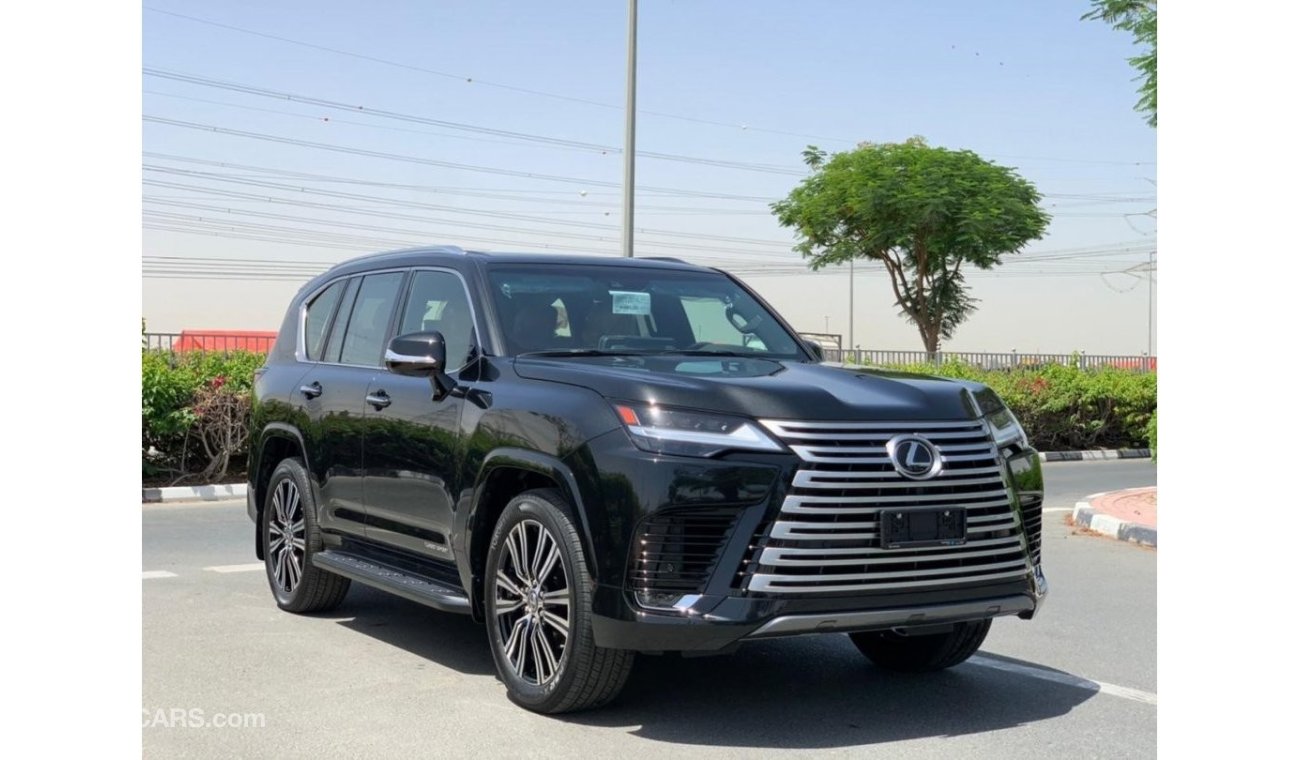 Lexus LX600 "Signature"