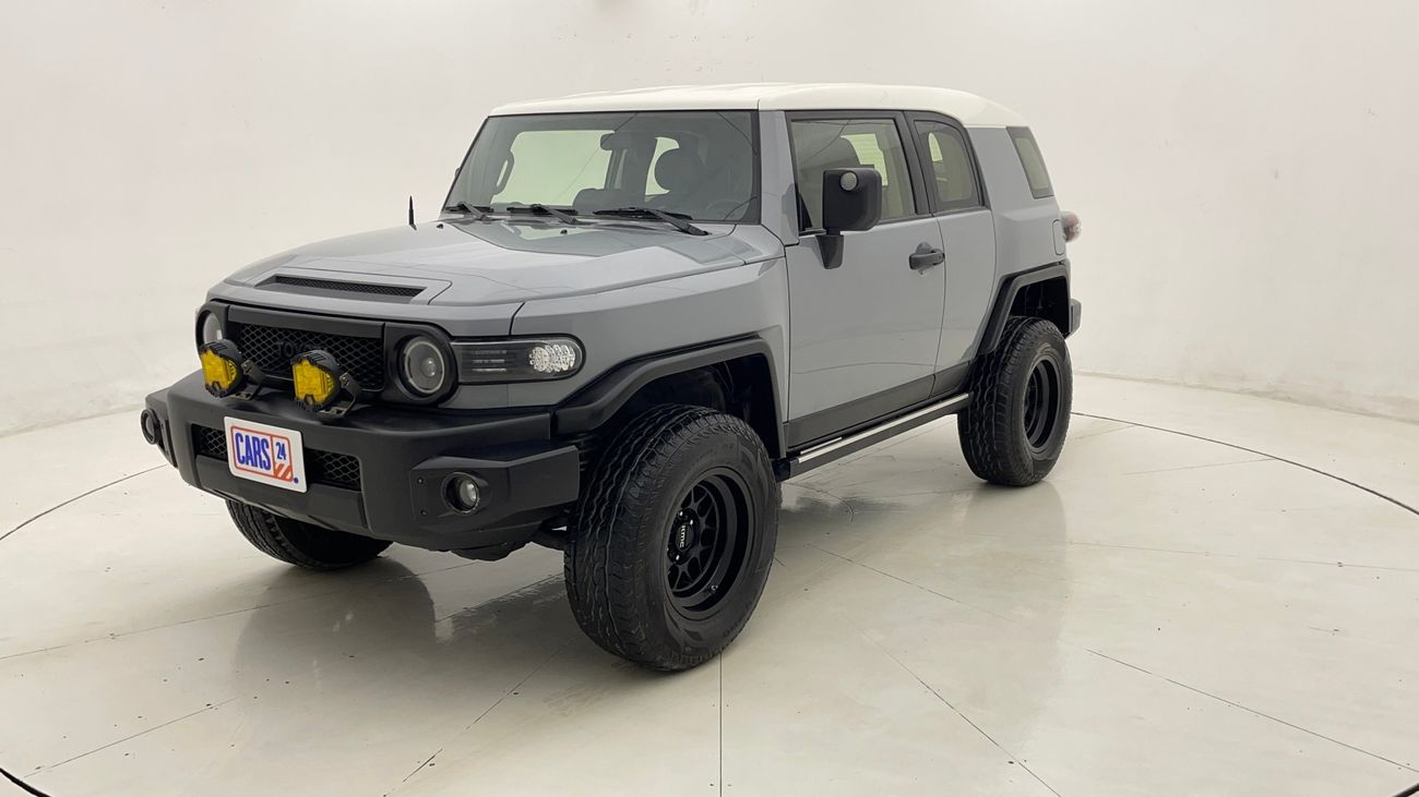 Toyota FJ Cruiser GXR 4 | Zero Down Payment | Home Test Drive