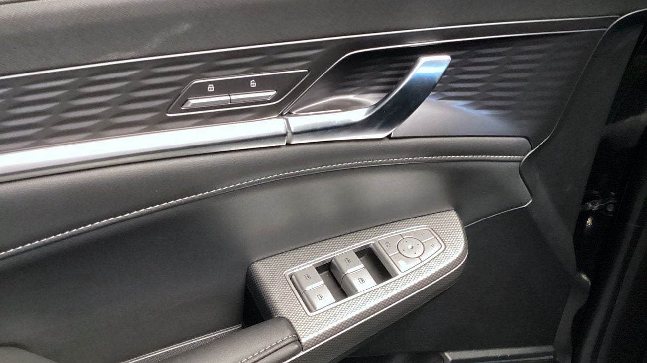 MG RX9 Luxury | upto AED 20,000 Ramadan Discount | Guaranteed Warranty | 0 Down Payment