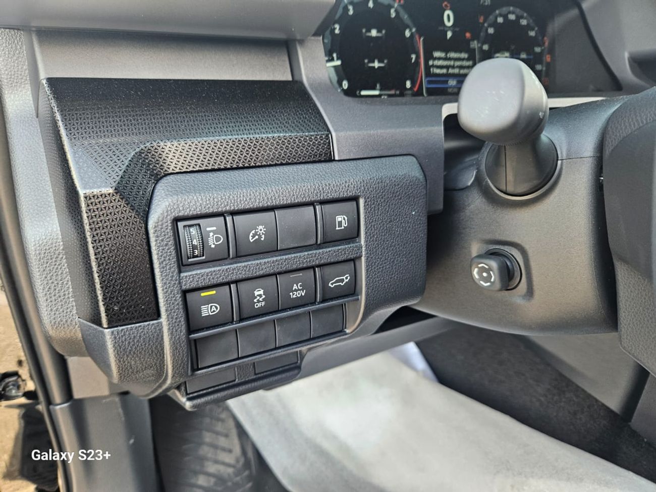 تويوتا Runner4 2025 Toyota 4Runner 2.4L Turbo Limited 7 Seats