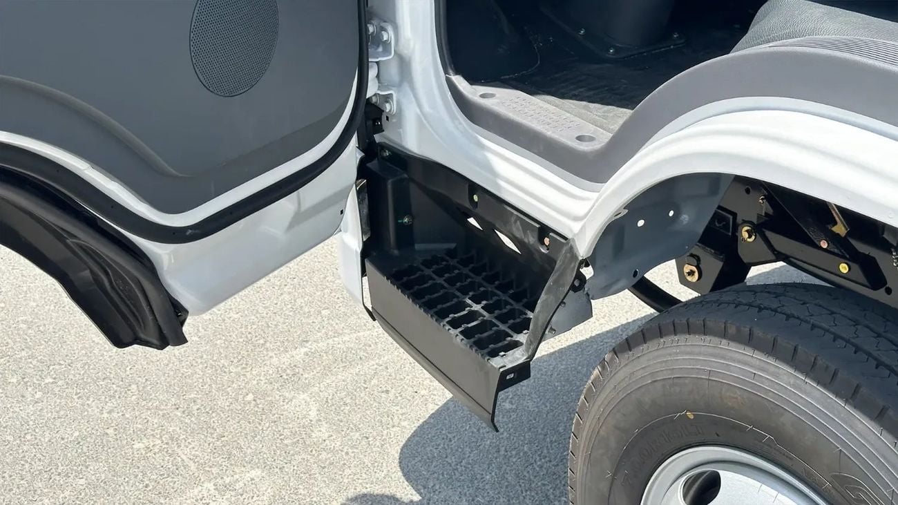 Gerja Riku 2771CC 2WD ISUZU ENGINE 3Ton PAYLOAD CARGO MT