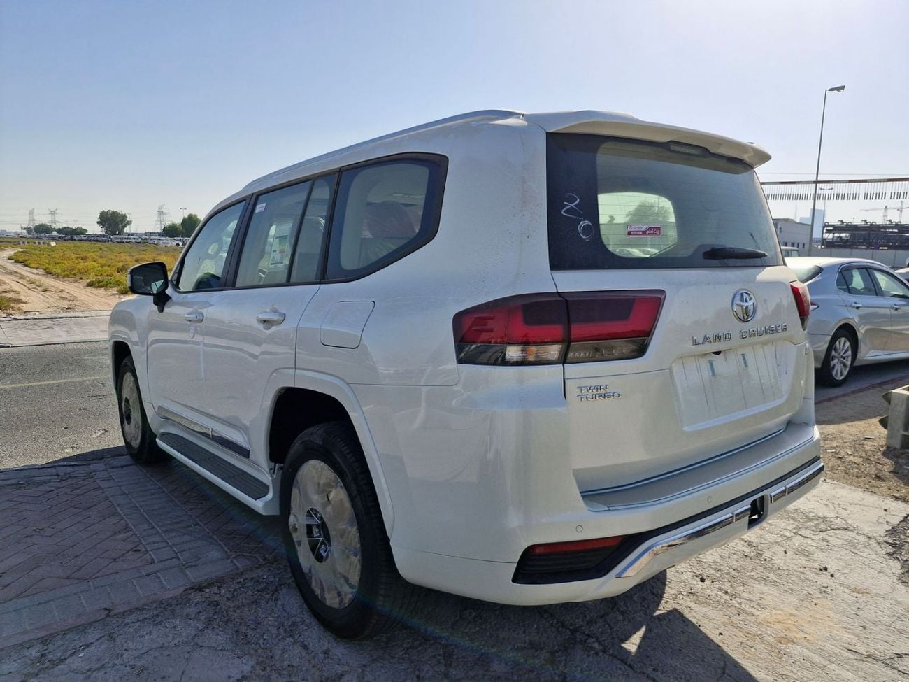 Toyota Land Cruiser GXR  2026 TOYOTA LC 300 GXR-L4 3.5L FULL GCC BRAND NEW 0KM
