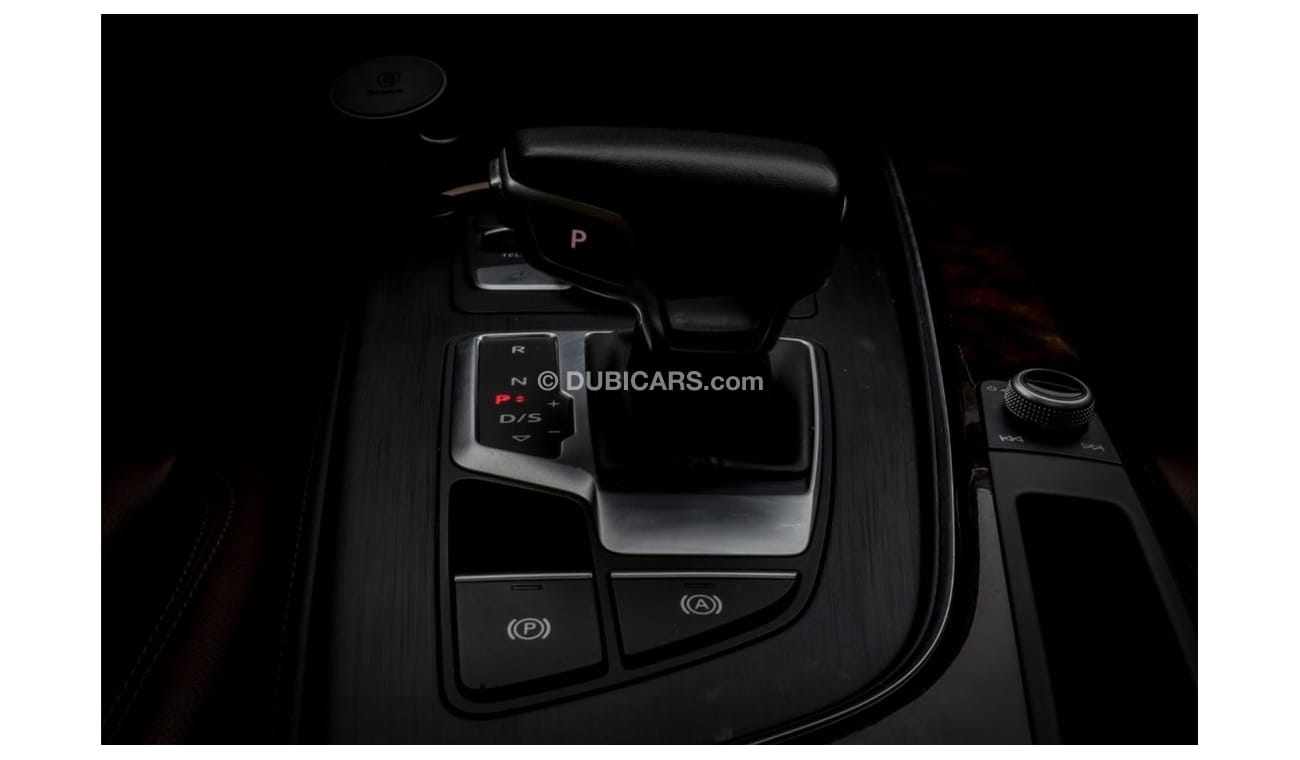 أودي A5 40 TFSI ديزاين ستايل و تيكنولوجي سيليكشين S-لاين 40 TFSI سبورت